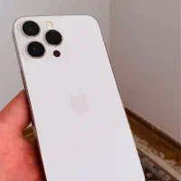 آیفون۱۳ پرومکس سفید به شدت تمیز