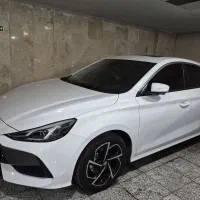 خودرو ام جی تی