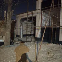 نیازمند اوستا کار برا اجرای نمای پلاک وسنتی.