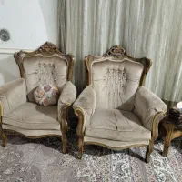 مبل سلطنتی با میز و عسلی