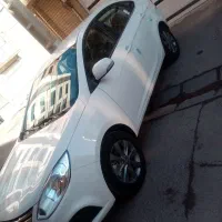 جک جی فور سفید،