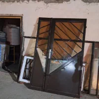 فروش درب حال باچهارچوب ودوعددپنجره دوجداره