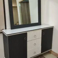 میز کنسول سالم سالم در حدنو