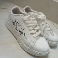 اسپرت زنانه نو|کیف، کفش، کمربند|بیرجند, |دیوار