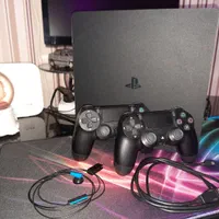 PS4 Slim 1TB