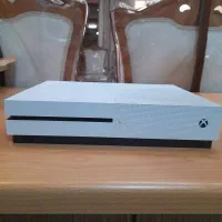 xboxوان اس ۱ترابایت تمیز ودرحد نو خیلی کم کار|کنسول، بازی ویدئویی و آنلاین|اصفهان, بهار آزادی|دیوار