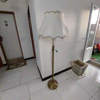 آباژور ایستاده پایه بلند