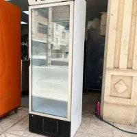 فریزر ایستاده عرض ۷۰ کینو در حد نو نو|فروشگاه و مغازه|تهران, فلسطین (میدان انقلاب)|دیوار