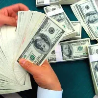 فروش اینترنتی و تلفنی/درآمد روزانه و ماهانه بالا
