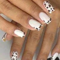 فردایم کوتاهی ناخن رنگ لایت مژه کفسابی پاکسازی|خدمات آرایشگری و زیبایی|اصفهان, هفتون|دیوار