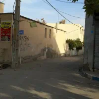 خانه-ویلایی-با-مغازه-دور-میدان-اصلی