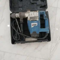 هیلتی بتن کن