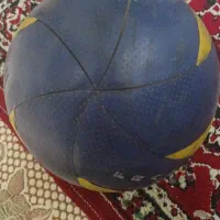 توپ والیبال