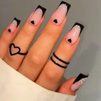 خدمات کاشت ناخن با تخفیفات ویژه هنرجو قبل میکنم|خدمات آرایشگری و زیبایی|مشهد, دوست آباد|دیوار