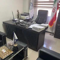 منشی دستیار کارمند اداری