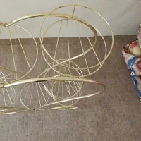 استند گلدان طلایی|صنایع دستی و سایر لوازم تزئینی|ری, صفاییه (چشمه علی)|دیوار