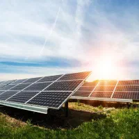 پنل فوتوولتائیک (خورشیدی)