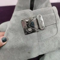 کفش|کیف، کفش، کمربند|نیشابور, دارایی|دیوار