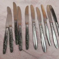 یه سری ظرف وظروف دارم نعلبکی قوری کاسه ماست قاشق