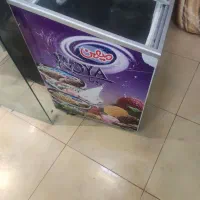 یخچال بستنی