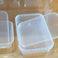 ظرف پلاستیکی در دو سایز مختلف