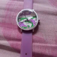 ساعت مچی دخترونه وساعت رومیزی.