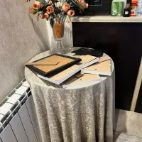 میز گرد|میز و صندلی غذاخوری|تهران, دبستان|دیوار