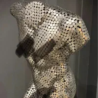تندیس فلزی