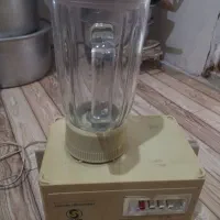 مخلوط کن  و دوعدد تلفن منزل و جاروبرقی و پلو پز