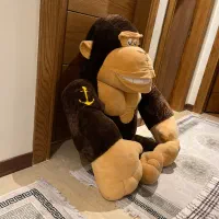 عروسک غول پیکر