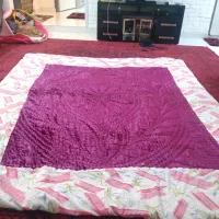 لحاف بزرگ و ملافه داره وسط مخمل دوزی