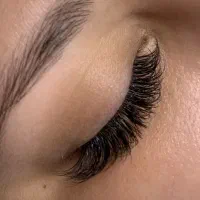 تخفیف ۵۰ درصدی شب یلدا برای مژه و ابرو|خدمات آرایشگری و زیبایی|تهران, جنتآباد مرکزی|دیوار