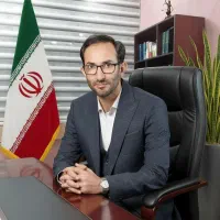 وکیل پایه یک دادگستری با ۱۷ سال سابقه وکالت