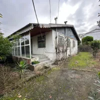 ملک ۴۰۰ متری ۲ خواب زیباکنار بر جاده اصلی سه بر