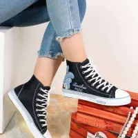 کتونی آلستار خرگوشی در دورنگ