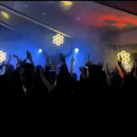 ارکست خواننده دیجی آقا و خانم