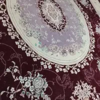 یک فرش زمینه قرمز مخمل 12متری
