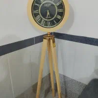 ساعت سه پایه