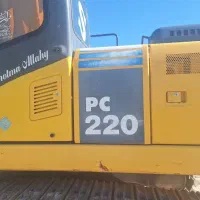 بیل مکانیکی کوماتسو۲۲۰