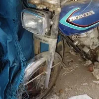 هندا ۱۲۵