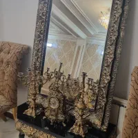 آیینه و شمعدان