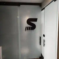 برچسب مات کن ، شیشه مات کن ، ماتکن ، شبرنگ ، نصاب|مصالح و تجهیزات ساختمان|مشهد, آبکوه|دیوار