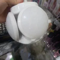 لامپ توپی پنج پر