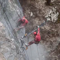 پیچ و رولپلاک آب بندی شستشو رنگ نما راپل  داربست