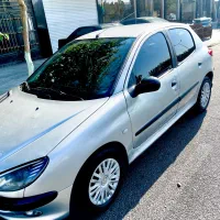 پژو ۲۰۶ تیپ ۲ مدل ۱۳۸۵ نقره ای