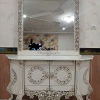 کنسول وآینه در حد نو