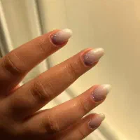 کاشت ناخن