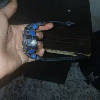 ساعت عقربه دار|ساعت|ری, سیزده آبان|دیوار