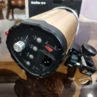 نور 250 ژول گودکس با پایه نگهدارنده نور بالای سر|دوربین عکاسی و فیلم‌برداری|محمدشهر, محمدشهر|دیوار