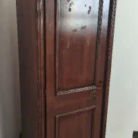 کمد چوبی